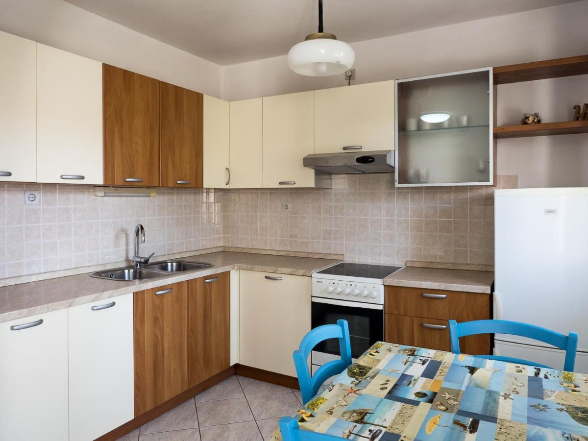 Apartments Summer Bloom Krk Town Exterior foto